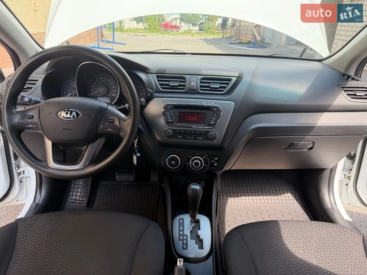 2014 Kia Rio - мініатюра 23