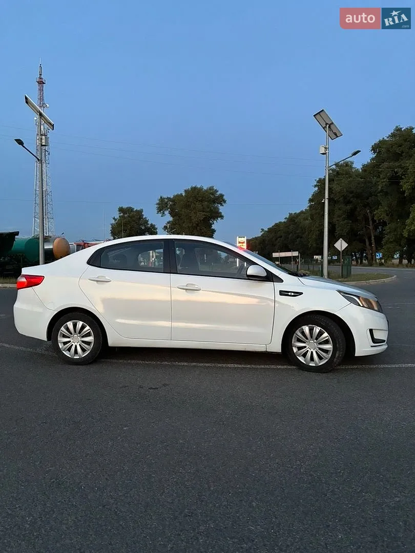 2014 Kia Rio - мініатюра 4