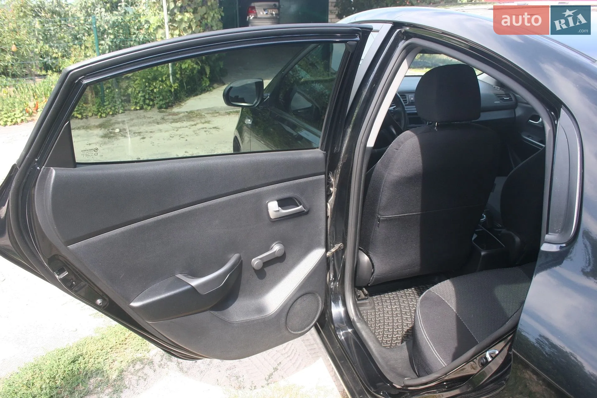2013 Kia Rio - мініатюра 8