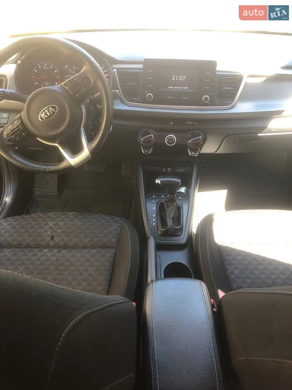 2018 Kia Rio - мініатюра 19