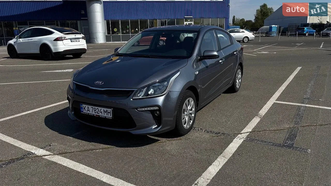 2017 Kia Rio - фото 1