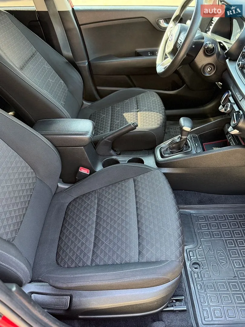 2018 Kia Rio - мініатюра 67