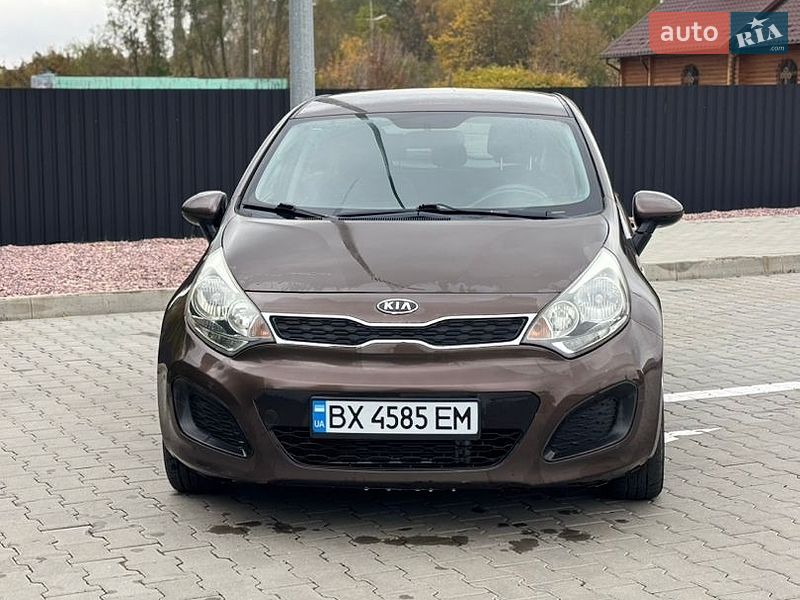 Хетчбек Kia Rio 2012 в Хмельницькому
