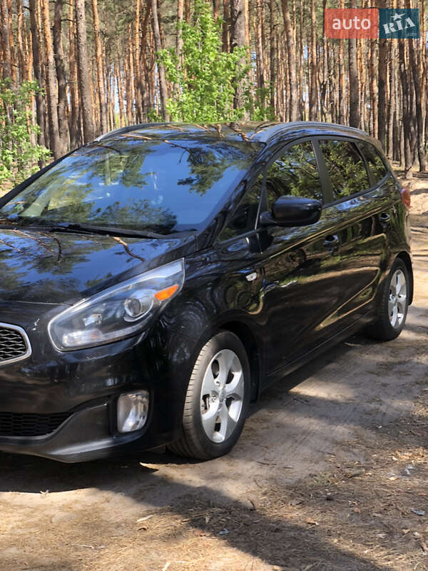 Kia Rondo 2013
