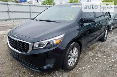 Минивэн Kia Sedona 2016 в Киеве