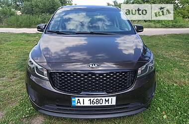Минивэн Kia Sedona 2017 в Киеве