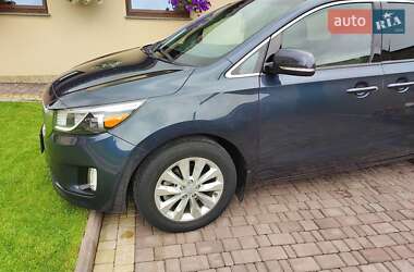 Мінівен Kia Sedona 2015 в 