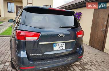 Мінівен Kia Sedona 2015 в 