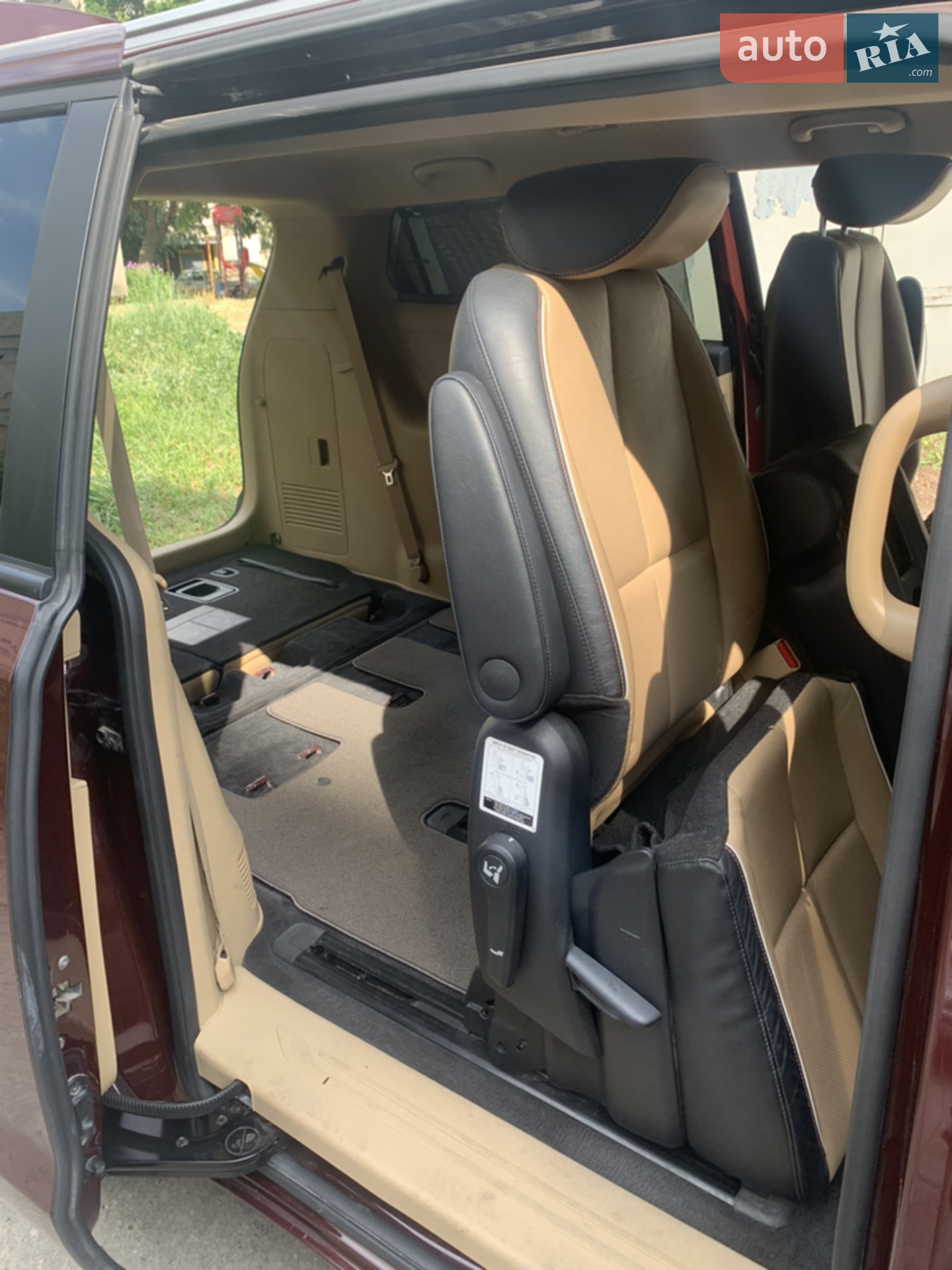 2017 Kia Sedona - мініатюра 29