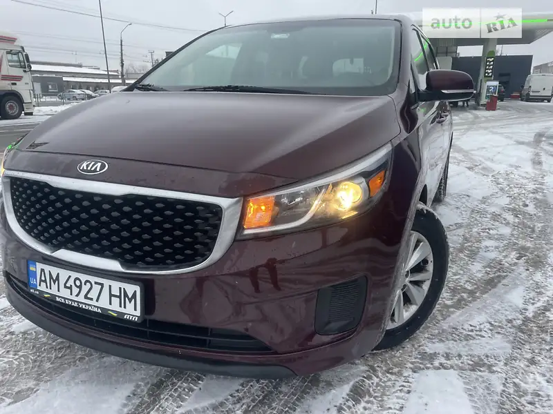 Kia Sedona 2016