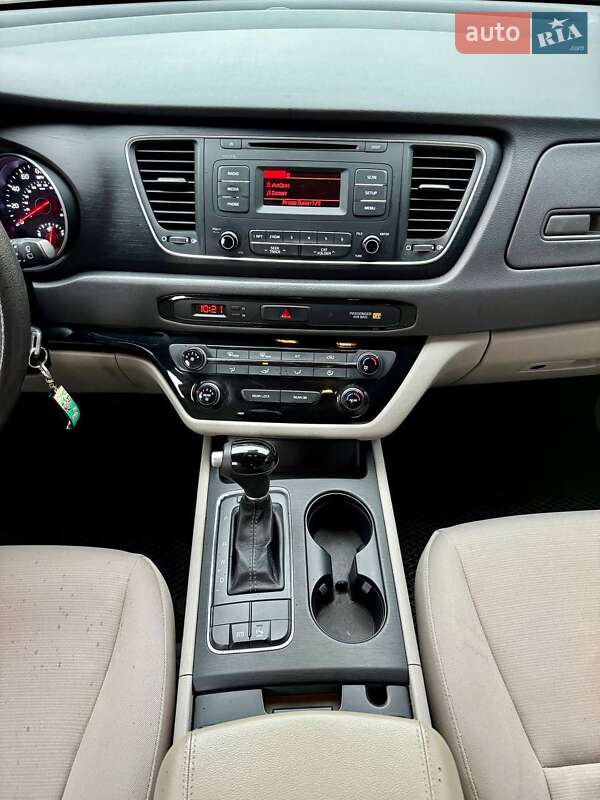 Минивэн Kia Sedona 2014 в Одессе фото 30 Минивэн Kia Sedona 2014 в Одессе