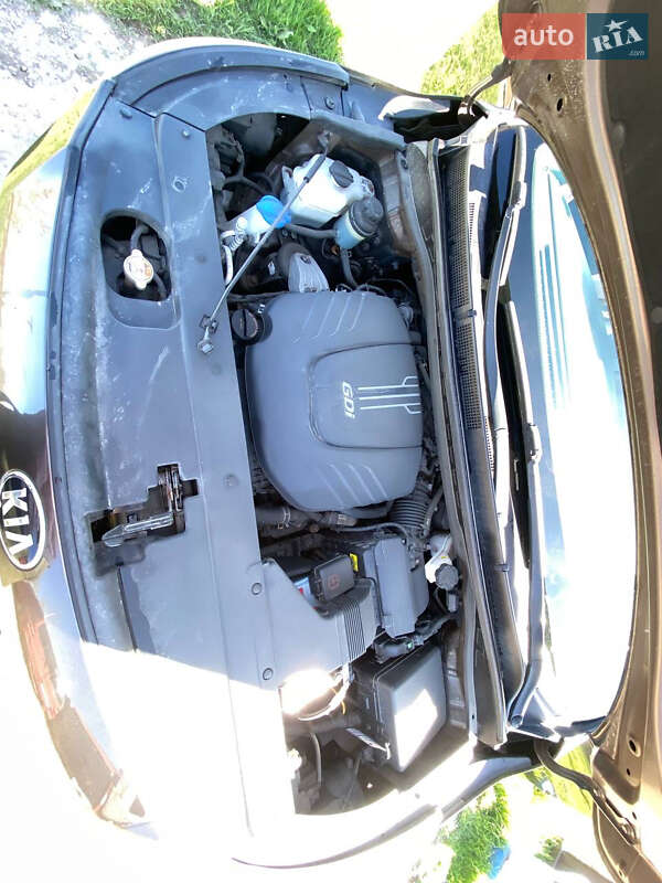 Мінівен Kia Sedona 2016 в Одесі фото 17 Мінівен Kia Sedona 2016 в Одесі