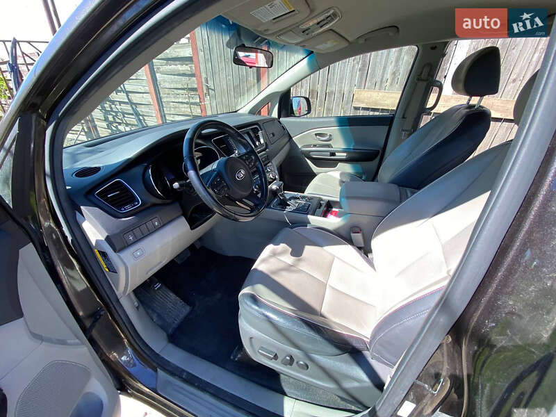 Мінівен Kia Sedona 2016 в Одесі фото 31 Мінівен Kia Sedona 2016 в Одесі