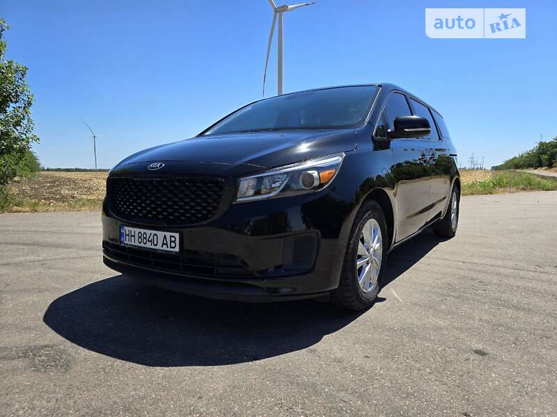 Мінівен Kia Sedona 2014 в Одесі