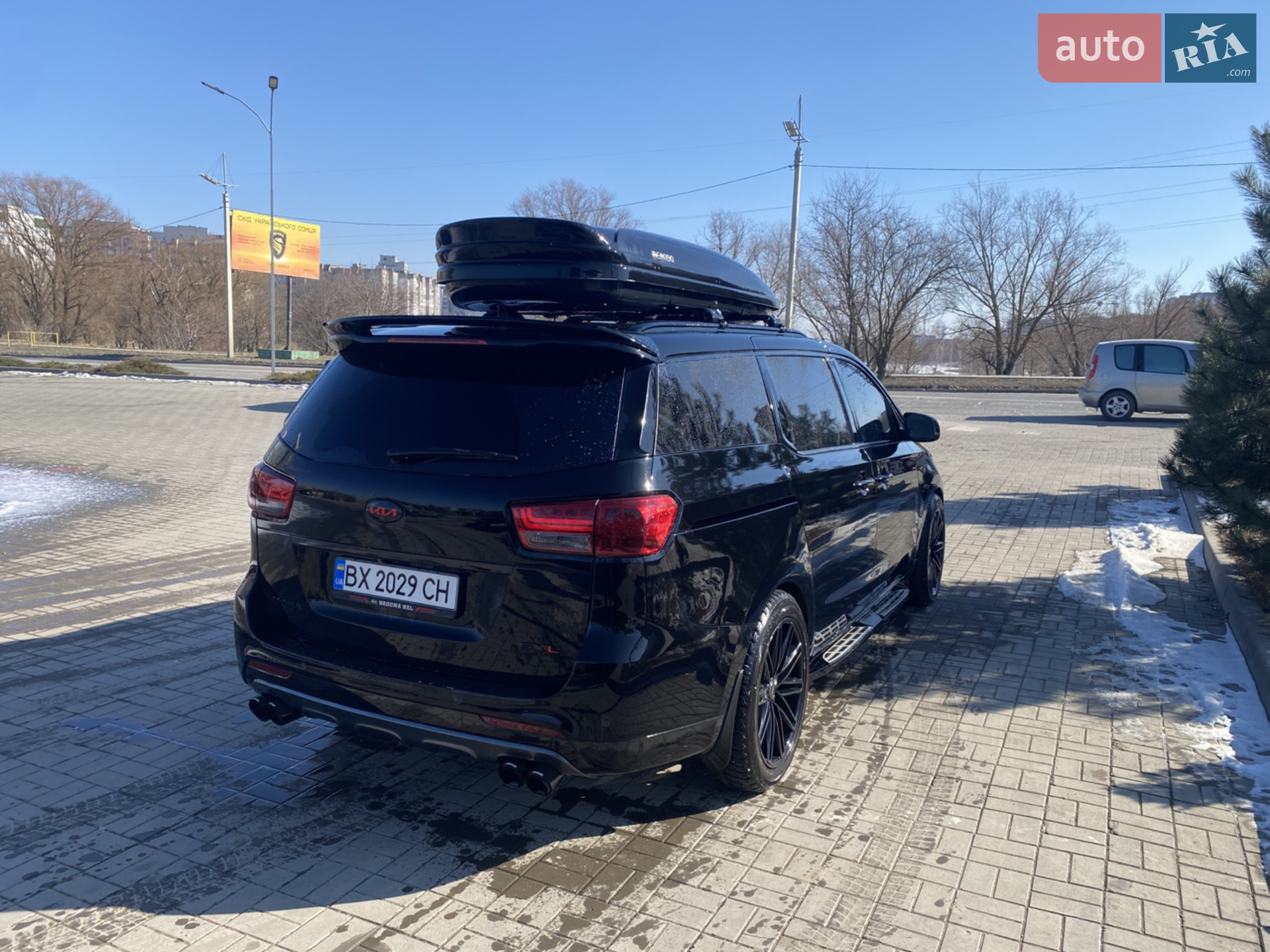 2017 Kia Sedona - мініатюра 8