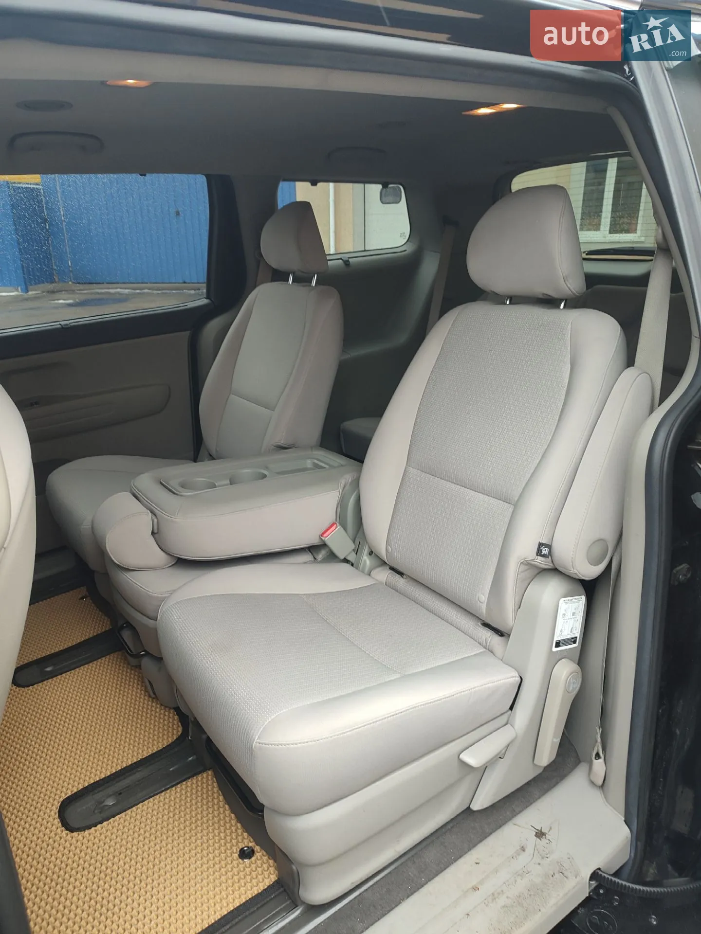 2016 Kia Sedona - мініатюра 13