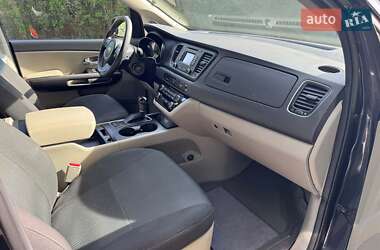 Минивэн Kia Sedona 2014 в 