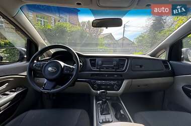 Минивэн Kia Sedona 2014 в 
