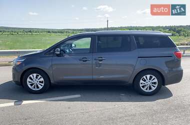 Минивэн Kia Sedona 2015 в Киеве