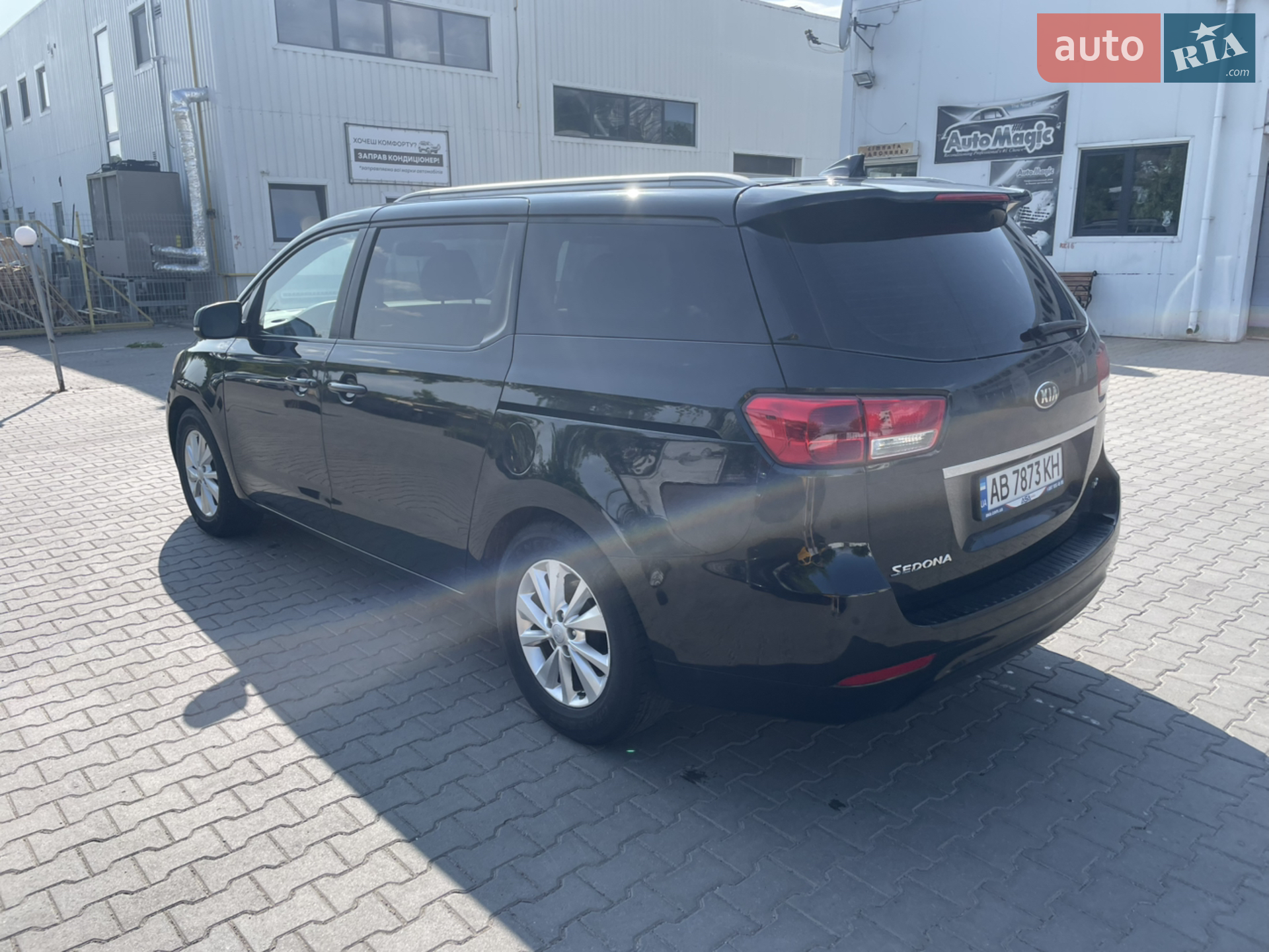 2015 Kia Sedona - мініатюра 4
