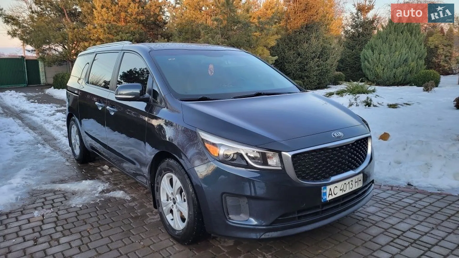 Kia Sedona 2015 VIN KNDMB5C18G6093130 фото оголошення 10 з 25
