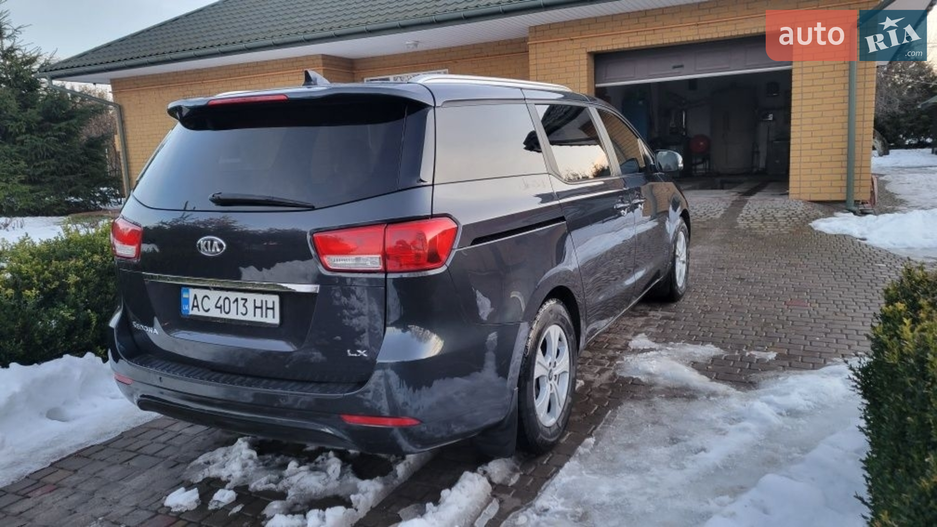 Kia Sedona 2015 VIN KNDMB5C18G6093130 фото оголошення 12 з 25