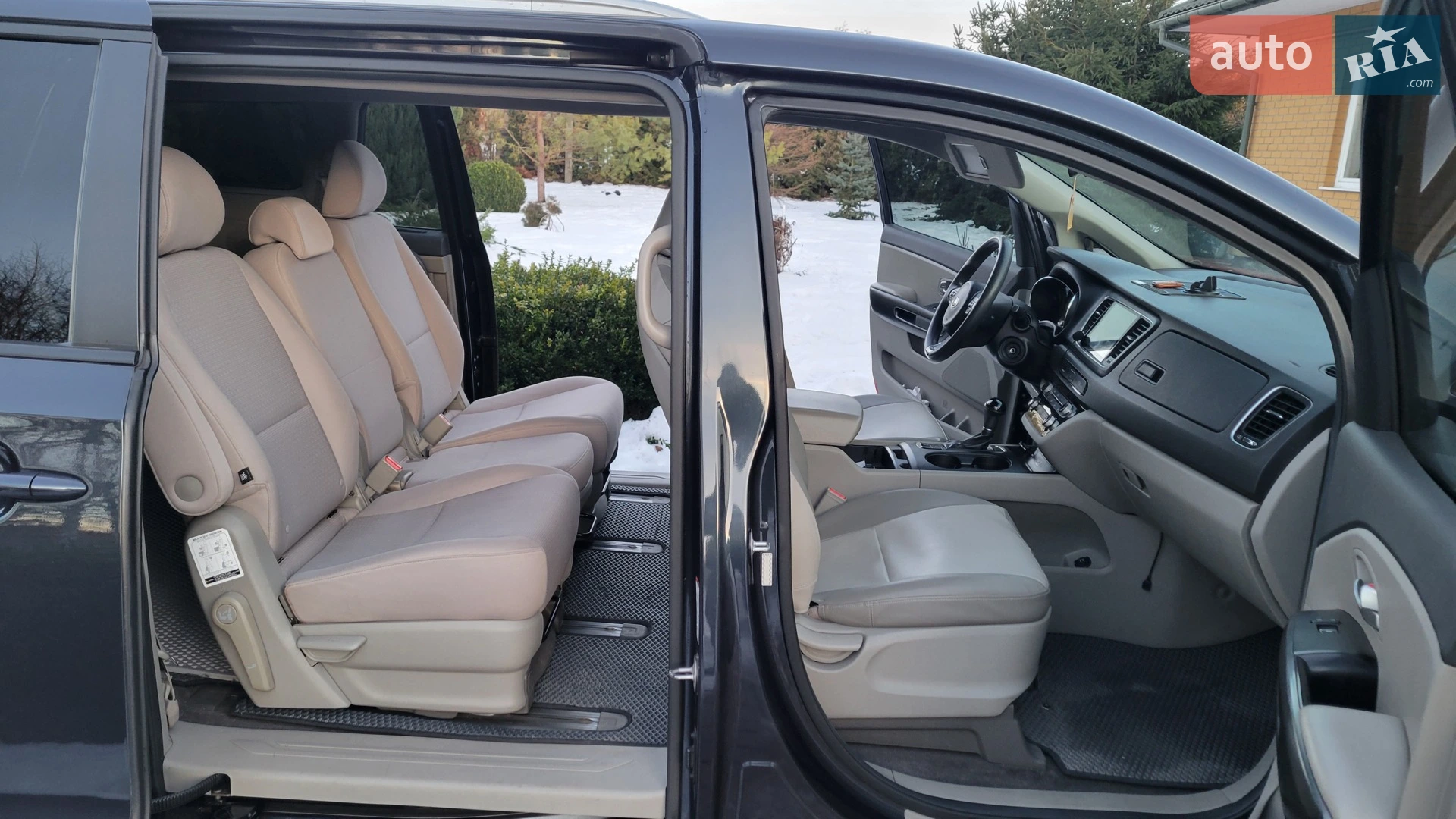 Kia Sedona 2015 VIN KNDMB5C18G6093130 фото оголошення 18 з 25
