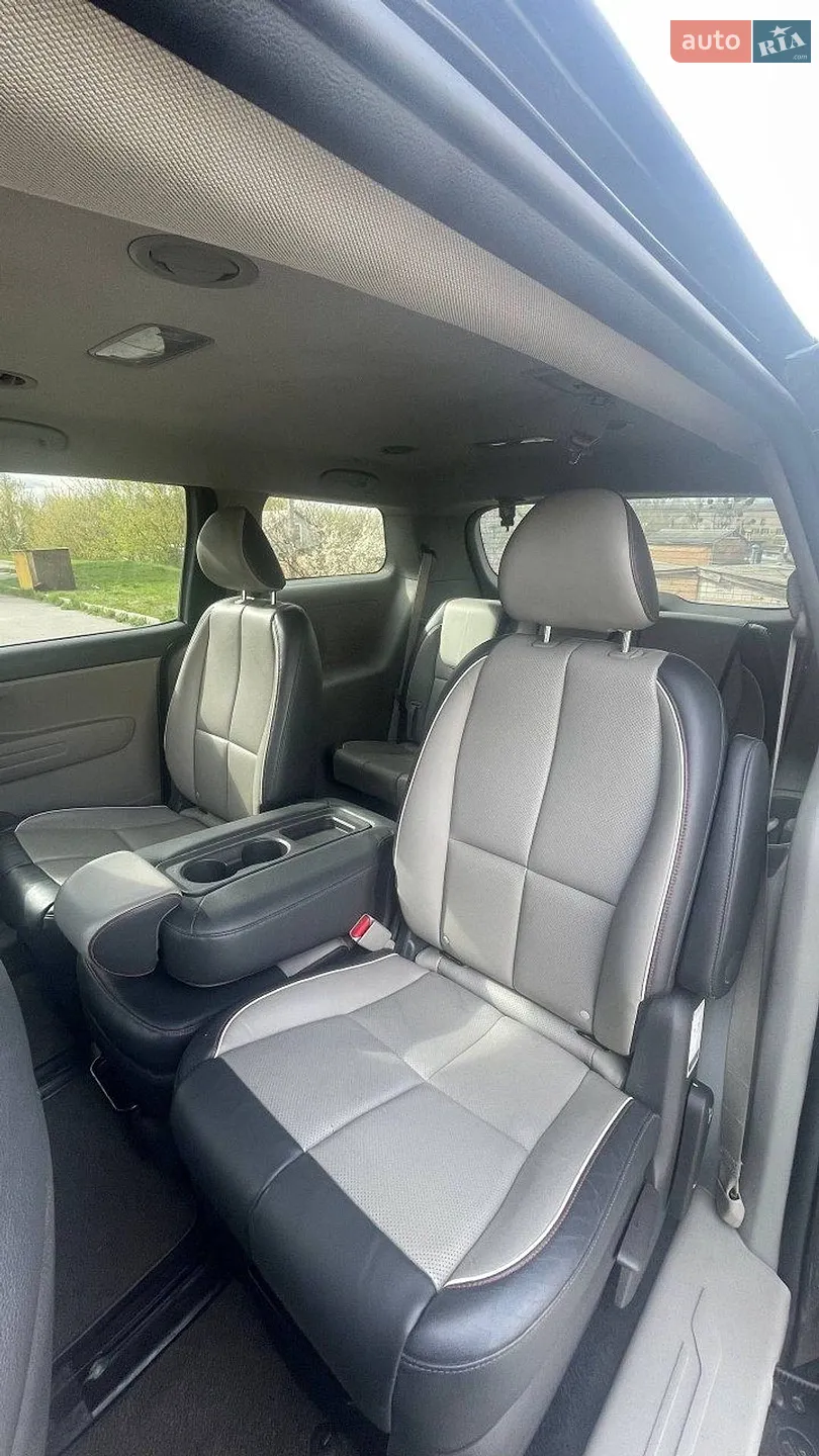 2016 Kia Sedona - мініатюра 5