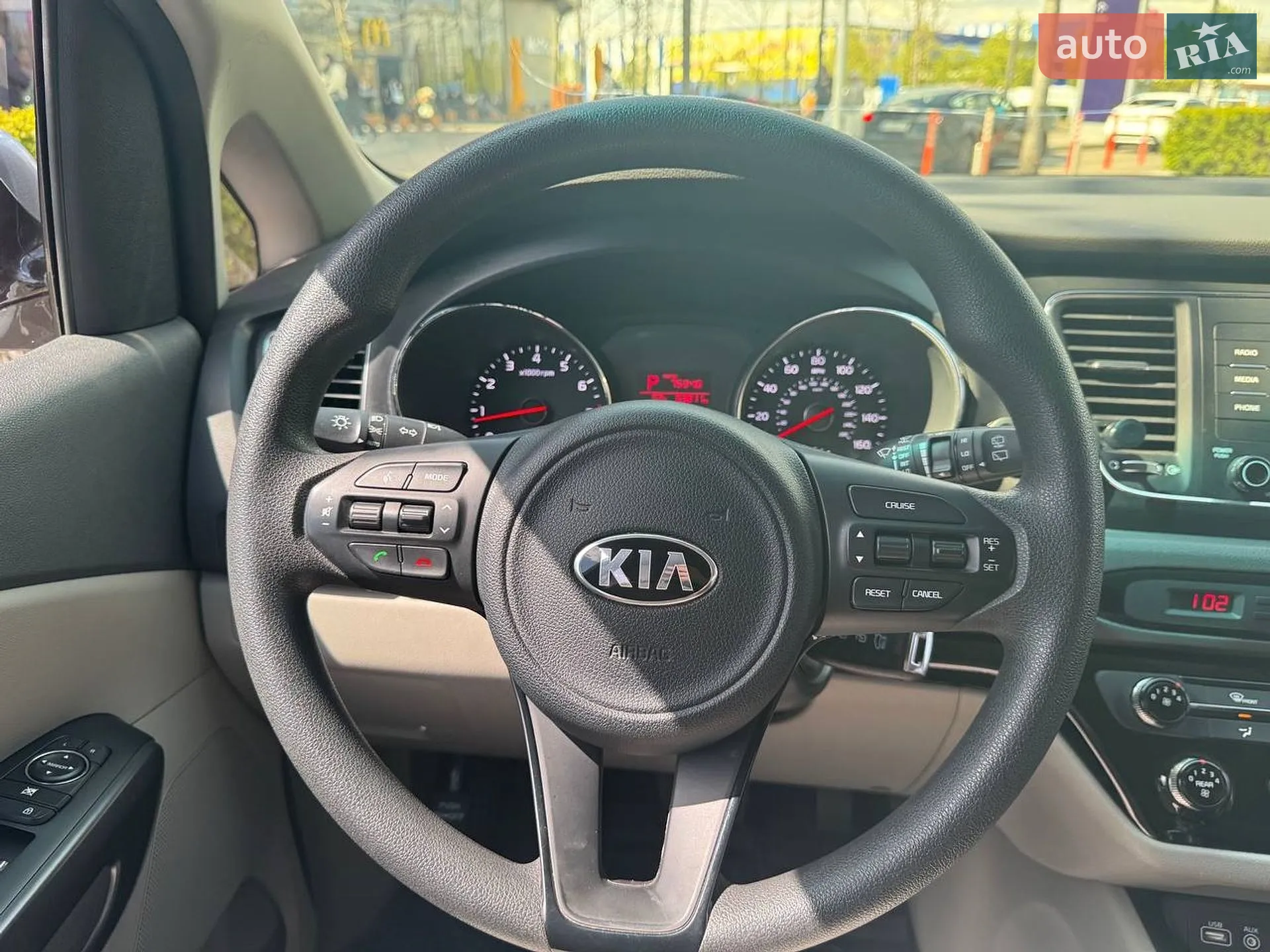 2017 Kia Sedona - мініатюра 13