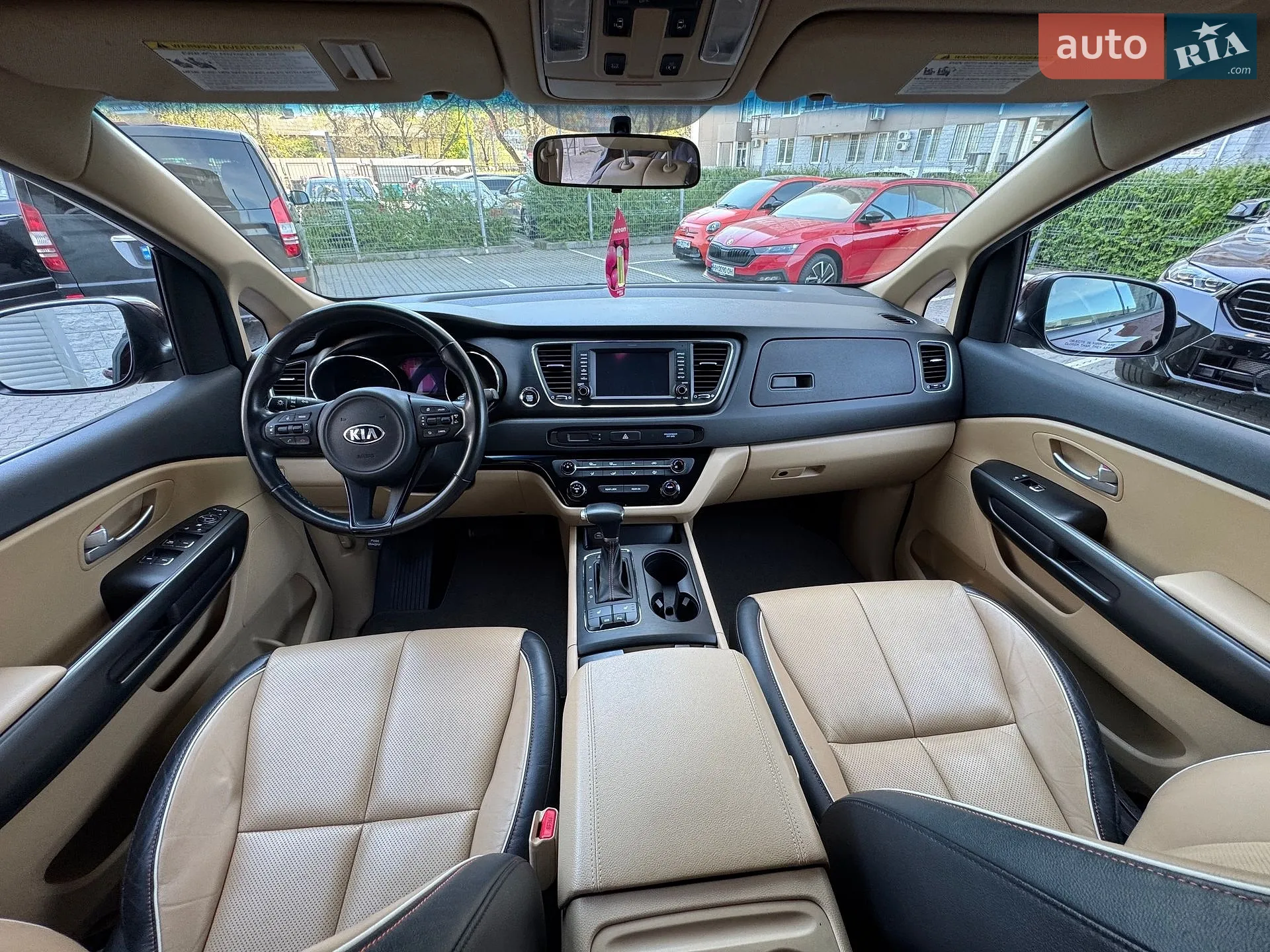 2017 Kia Sedona - мініатюра 15
