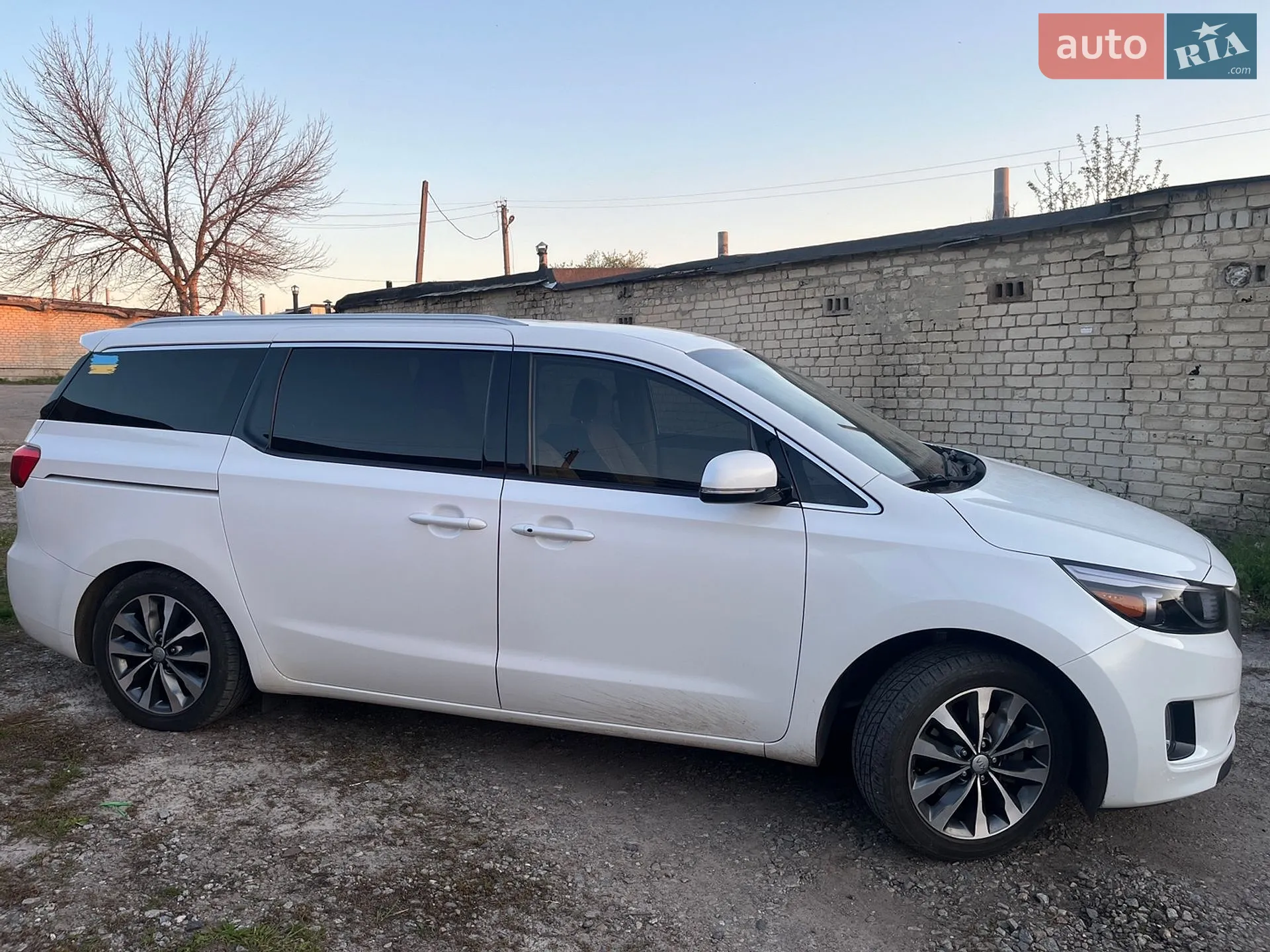 2015 Kia Sedona - мініатюра 7