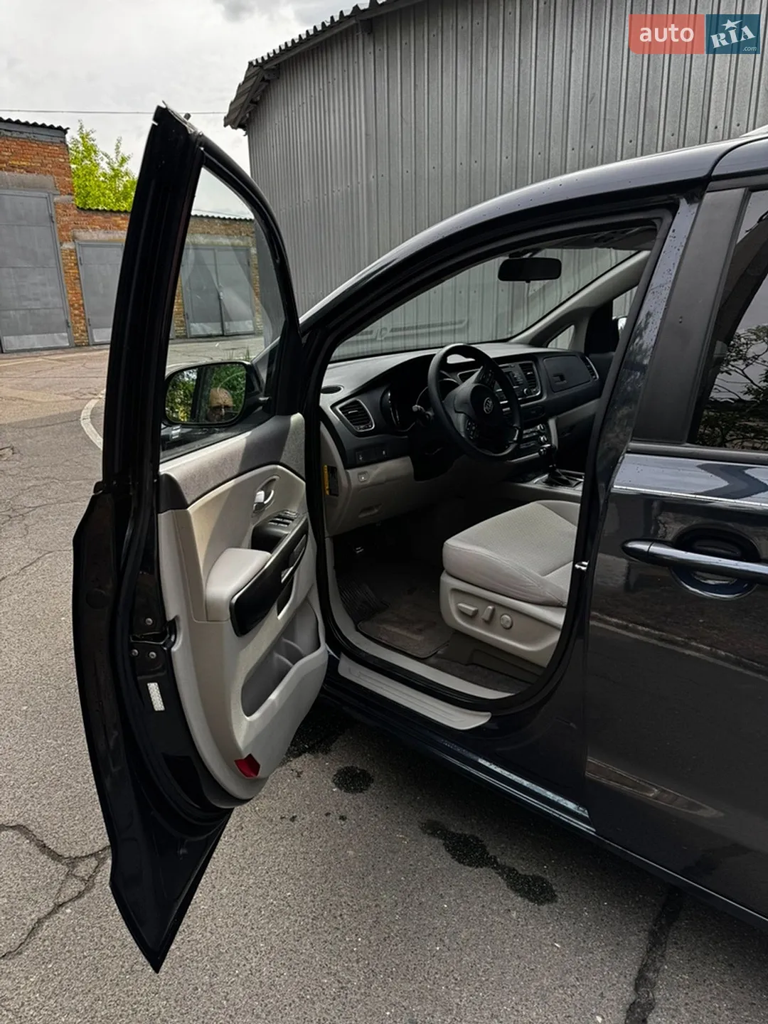 2015 Kia Sedona - мініатюра 13