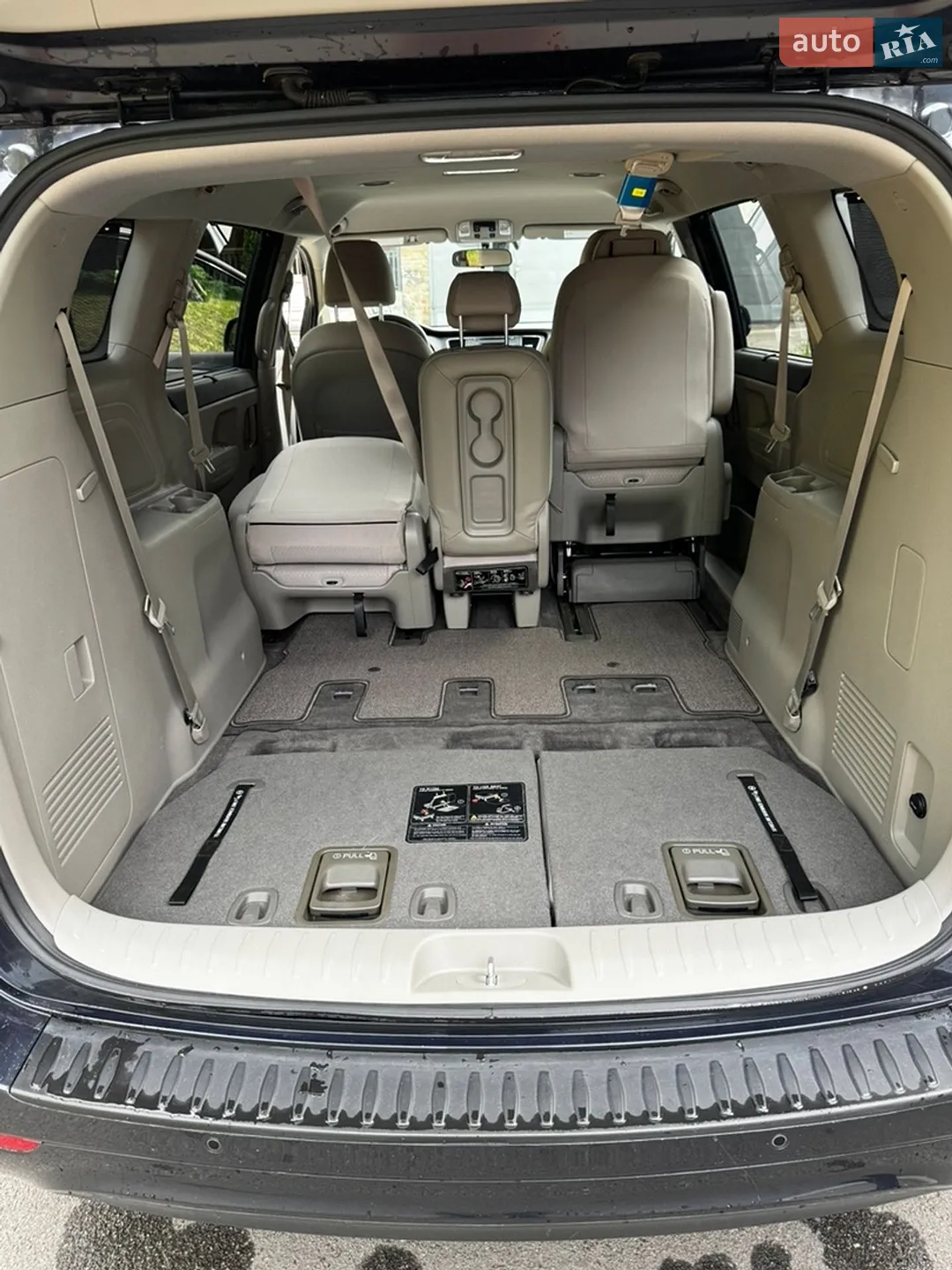 2015 Kia Sedona - мініатюра 18