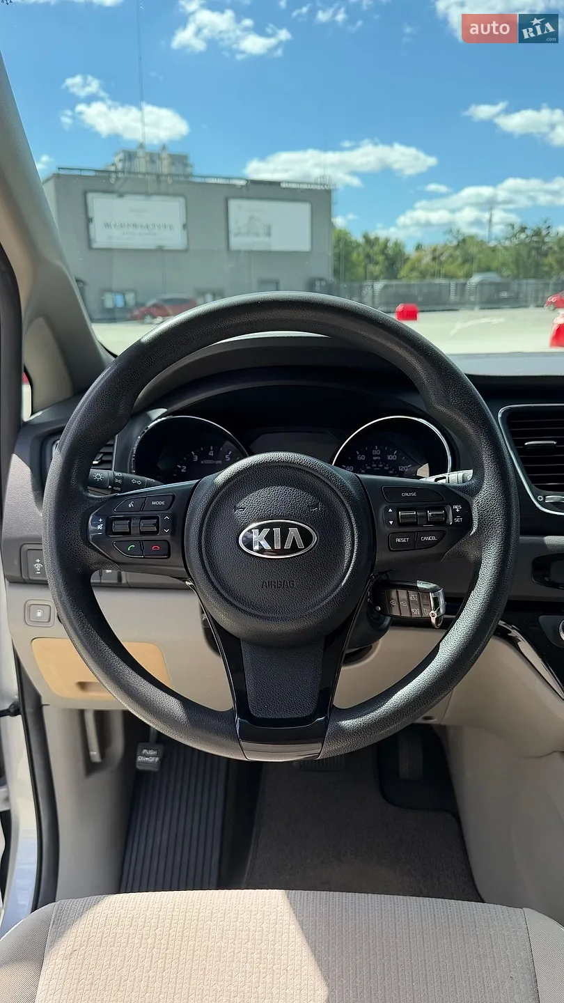 2015 Kia Sedona - мініатюра 11