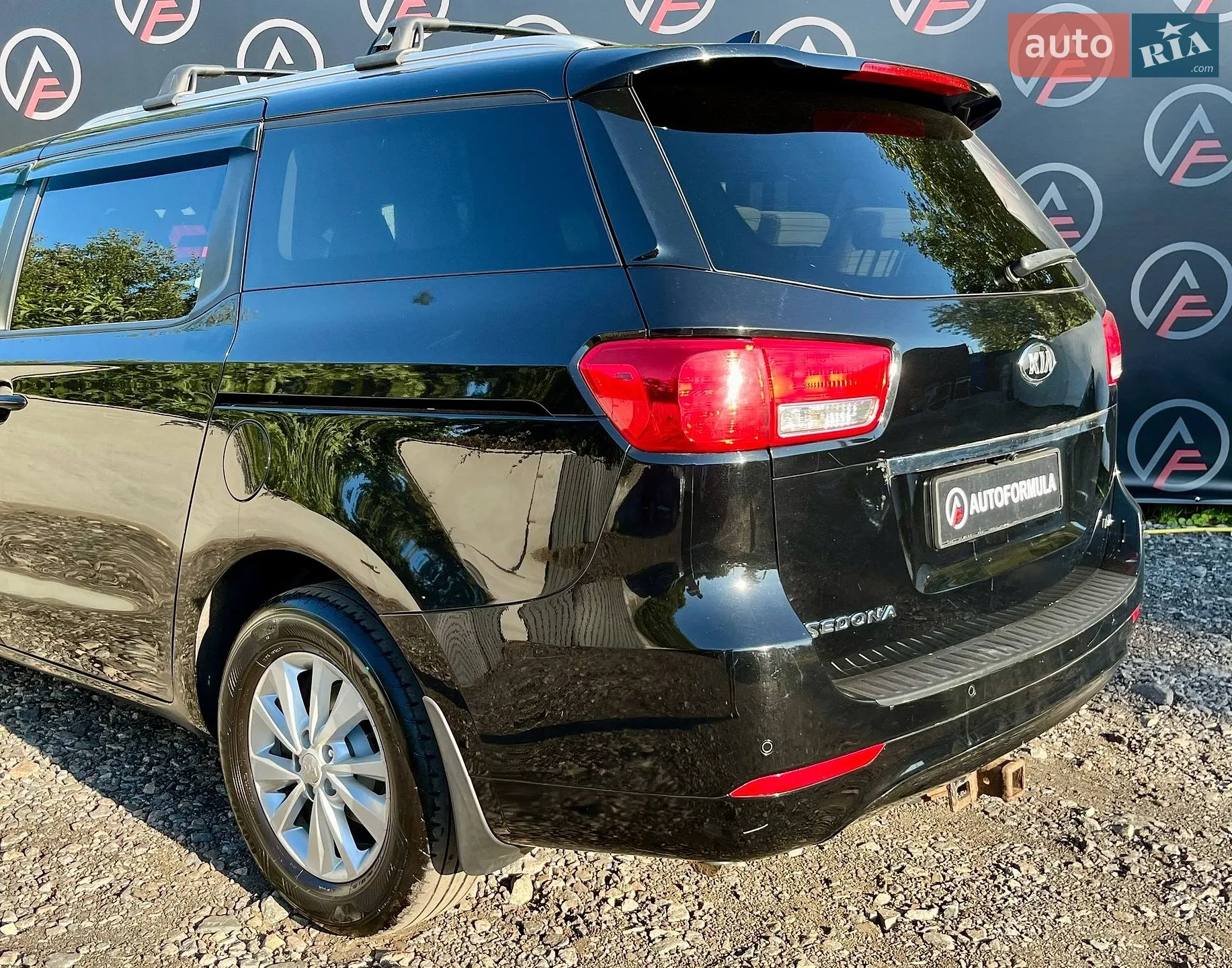2016 Kia Sedona - мініатюра 11