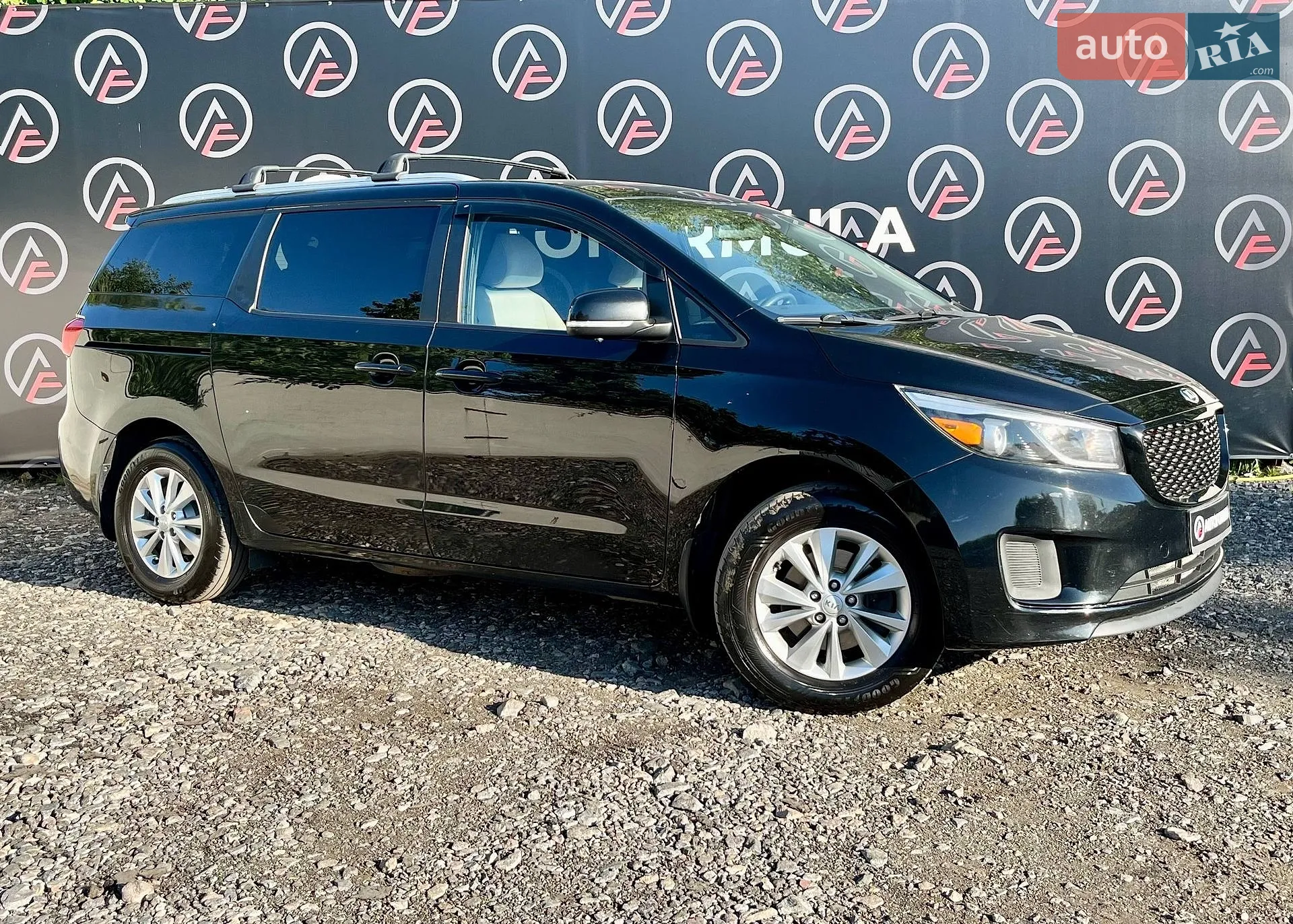 Kia Sedona 2016
