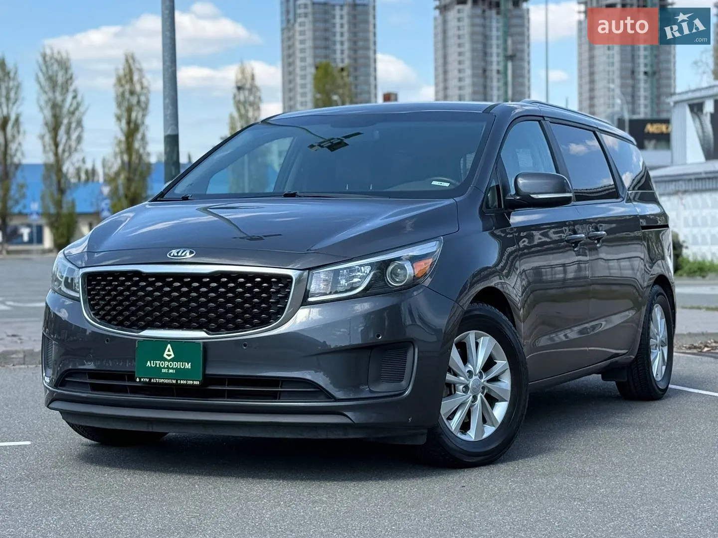 2017 Kia Sedona - мініатюра 3