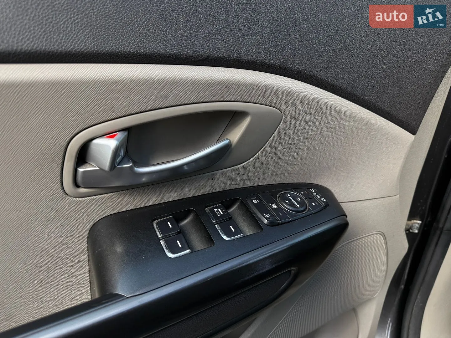 2017 Kia Sedona - мініатюра 13
