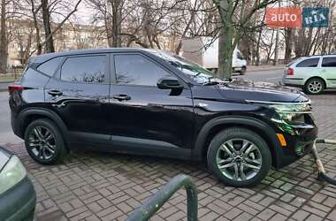 Внедорожник / Кроссовер Kia Seltos 2021 в 