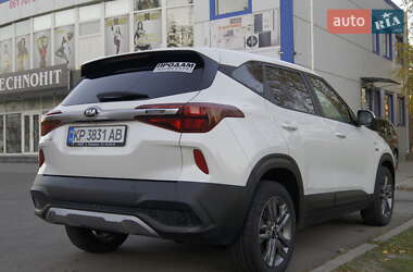 Внедорожник / Кроссовер Kia Seltos 2020 в 