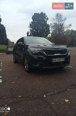 Внедорожник / Кроссовер Kia Seltos 2020 в Чернигове