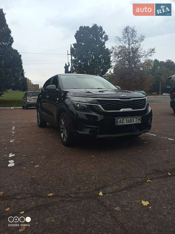 Внедорожник / Кроссовер Kia Seltos 2020 в Чернигове фото Внедорожник / Кроссовер Kia Seltos 2020 в Чернигове