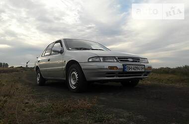 Седан Kia Sephia 1995 в Врадиевке