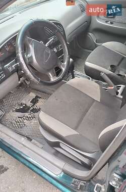 Седан Kia Sephia 2003 в Николаеве