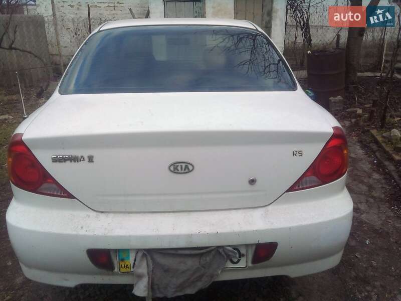 Седан Kia Sephia 2003 в 