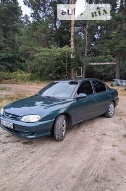 Седан Kia Sephia 1999 в Рівному