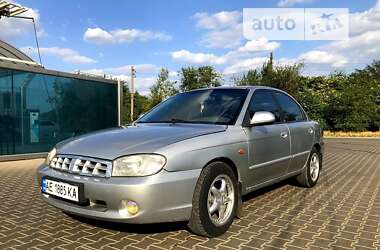 Седан Kia Sephia 2004 в Кривому Розі