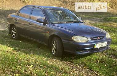 Седан Kia Sephia 2001 в Смілі