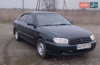 Седан Kia Sephia 2003 в Новомосковську