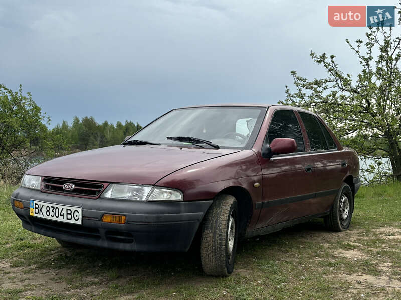 Седан Kia Sephia 1995 в 